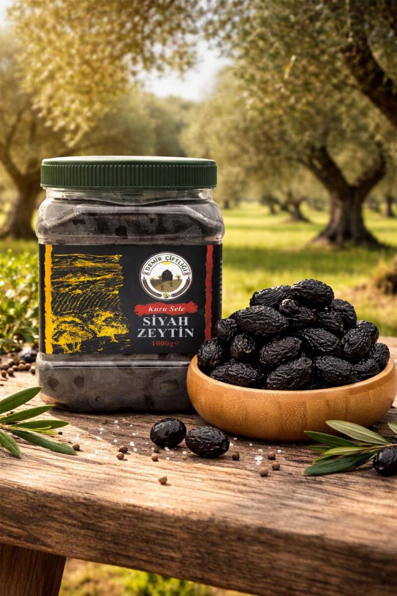 Çok Az Tuzlu Uslu Kuru Sele Siyah Zeytin (%2-3 Tuzlu) 1 KG - 1