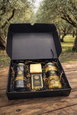 Özel Kutulu Hediyelik 4'lü Set (Zeytinyağ + Siyah Zeytin + Yeşil Zeytin + Sabun) - 3